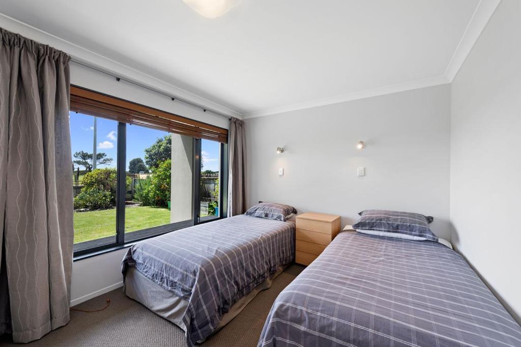 The Sandcastle - Papamoa Holiday Apartment Экстерьер фото